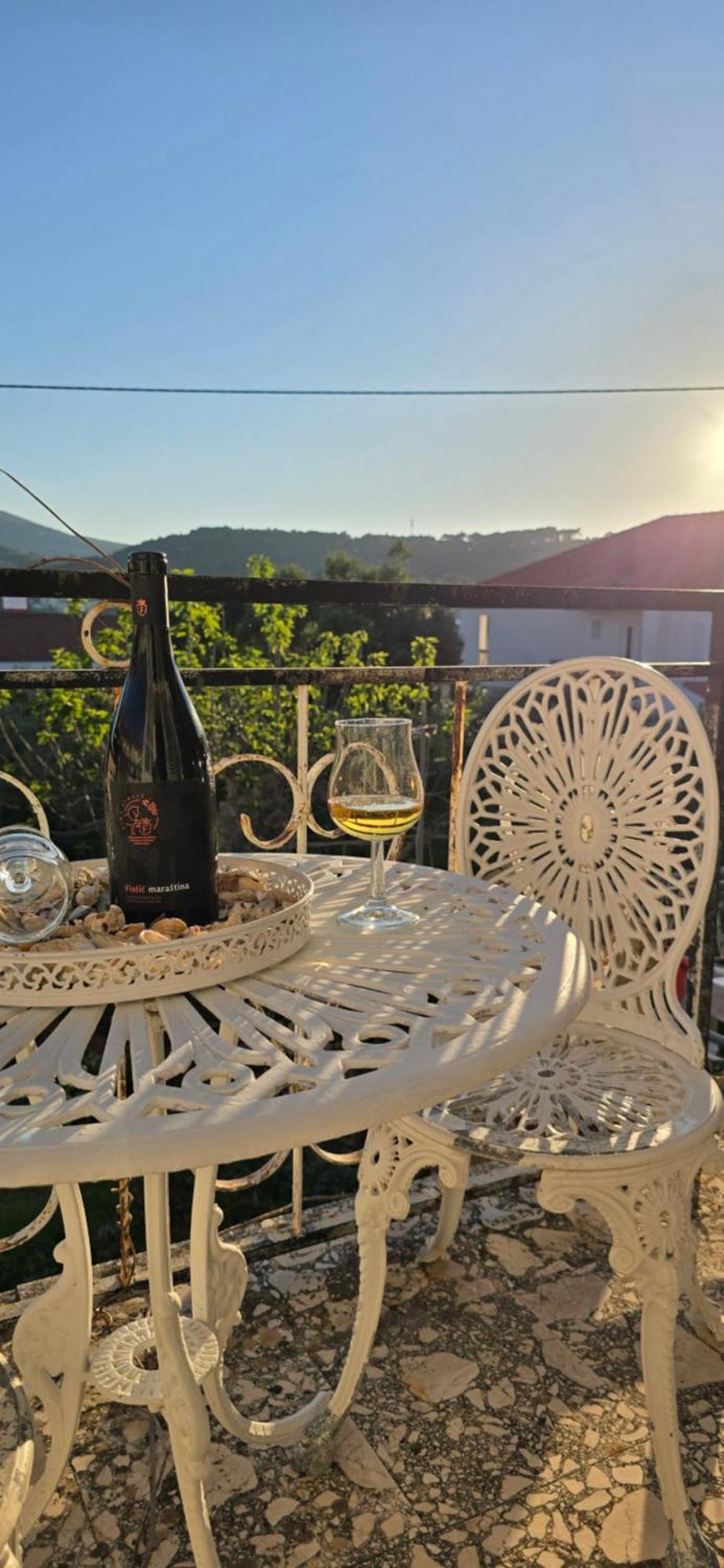 Apartman Andela Preko Bagian luar foto