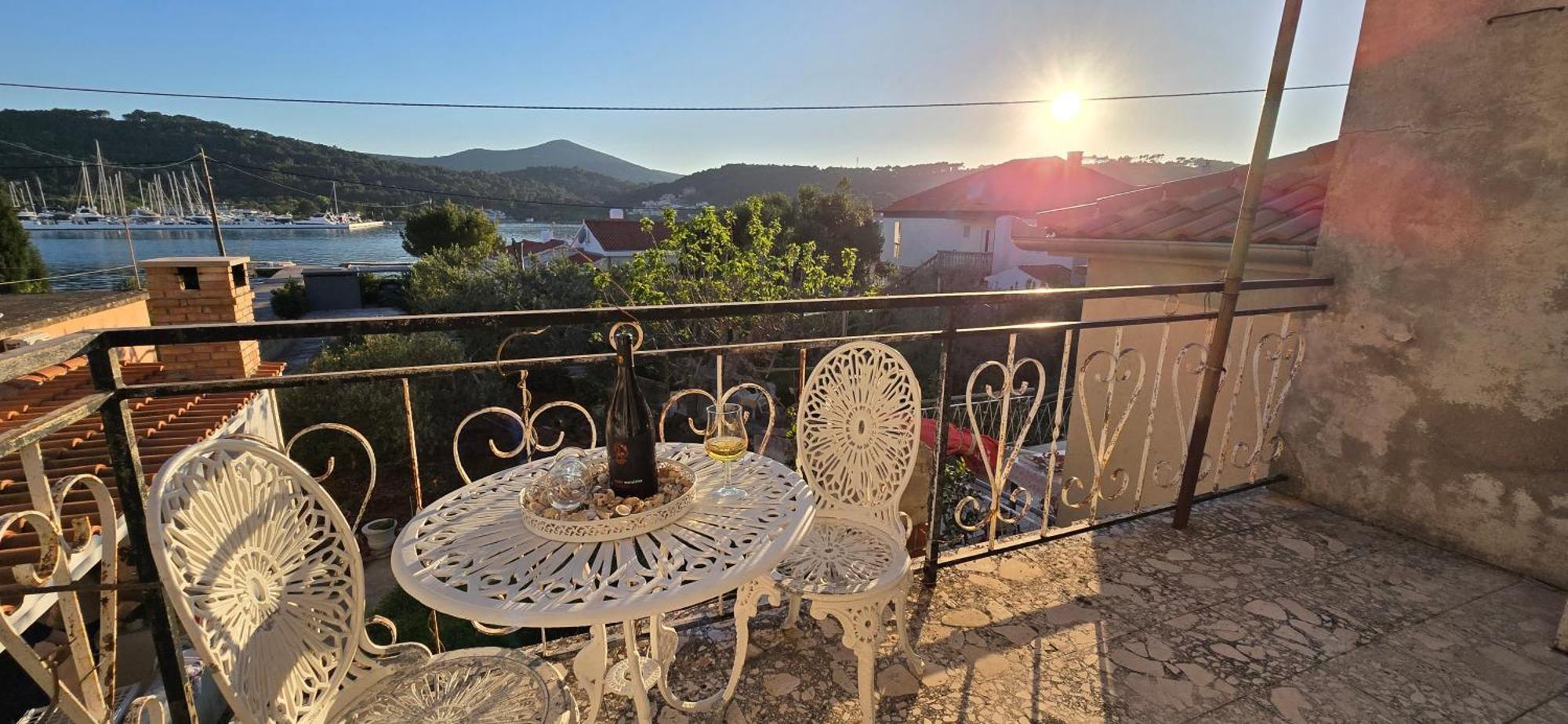 Apartman Andela Preko Bagian luar foto